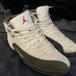 Air Jordan 12 retro